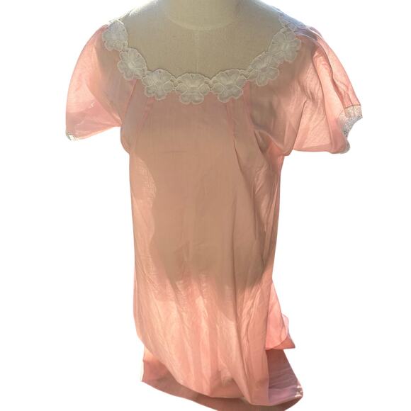 Vintage George Hatab Pink/White Lace Trim Short Sleeve Night Gown- L - Picture 3 of 9